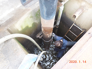 吸水管損傷個所確認