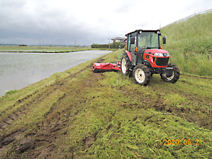 スライドモア草刈り