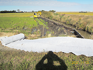 柵渠土砂流亡工事立会