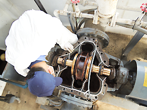 用水ポンプ整備