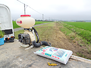 植栽準備（施肥）