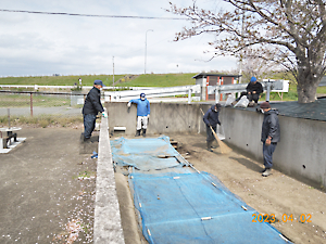 水路清掃、ポンプ点検