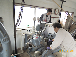 用水ポンプ修理