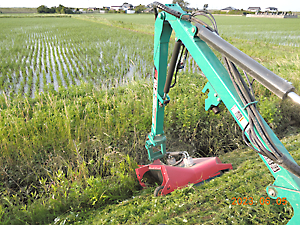 草刈り（スライドモア）