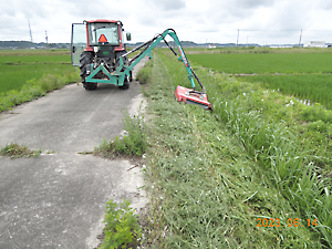 草刈り（スライドモア）