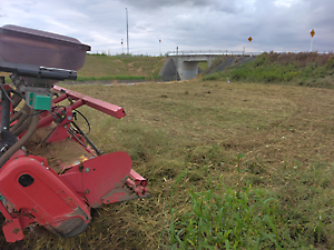 植栽準備（耕運）