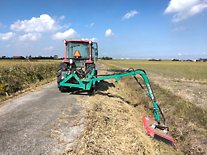 草刈り（ツインモア）